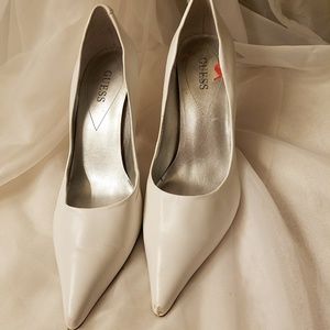 Y2K Guess White Pumps Size 8